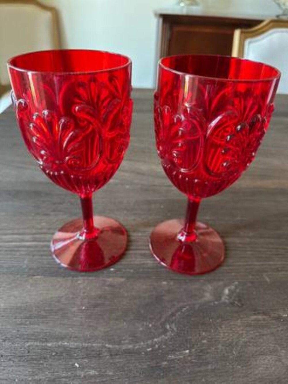 Le Cadeaux Fleur Shatter Resistant Wine Glasses (2)